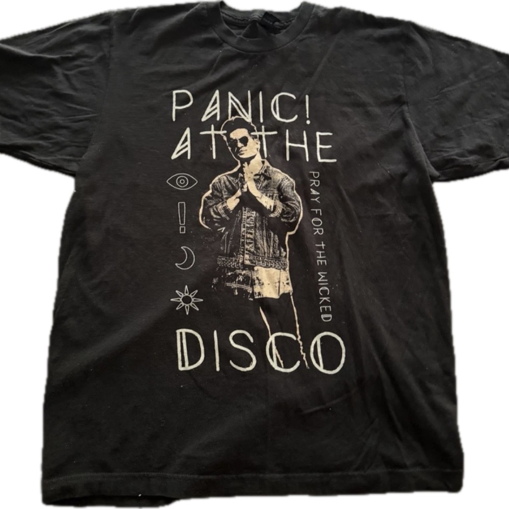 Panic at the Disco 2019 Adult MED Pray For The Wicked Tour Graphic T-Shirt Tee